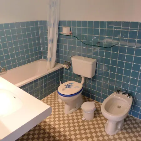Apartamento Promenade - Utoring-76 By Interhome Arosa