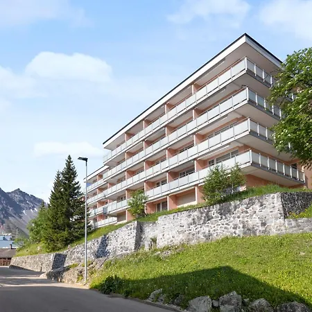 Promenade Apartment